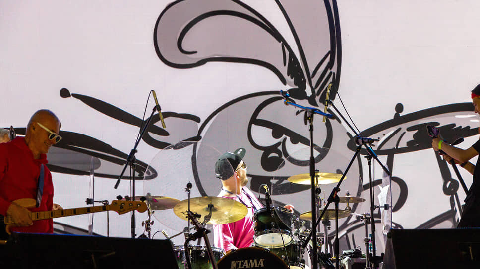 Музыкальный проект «СмешBand».📷Фото: Михаил Филиппов / Коммерсантъ