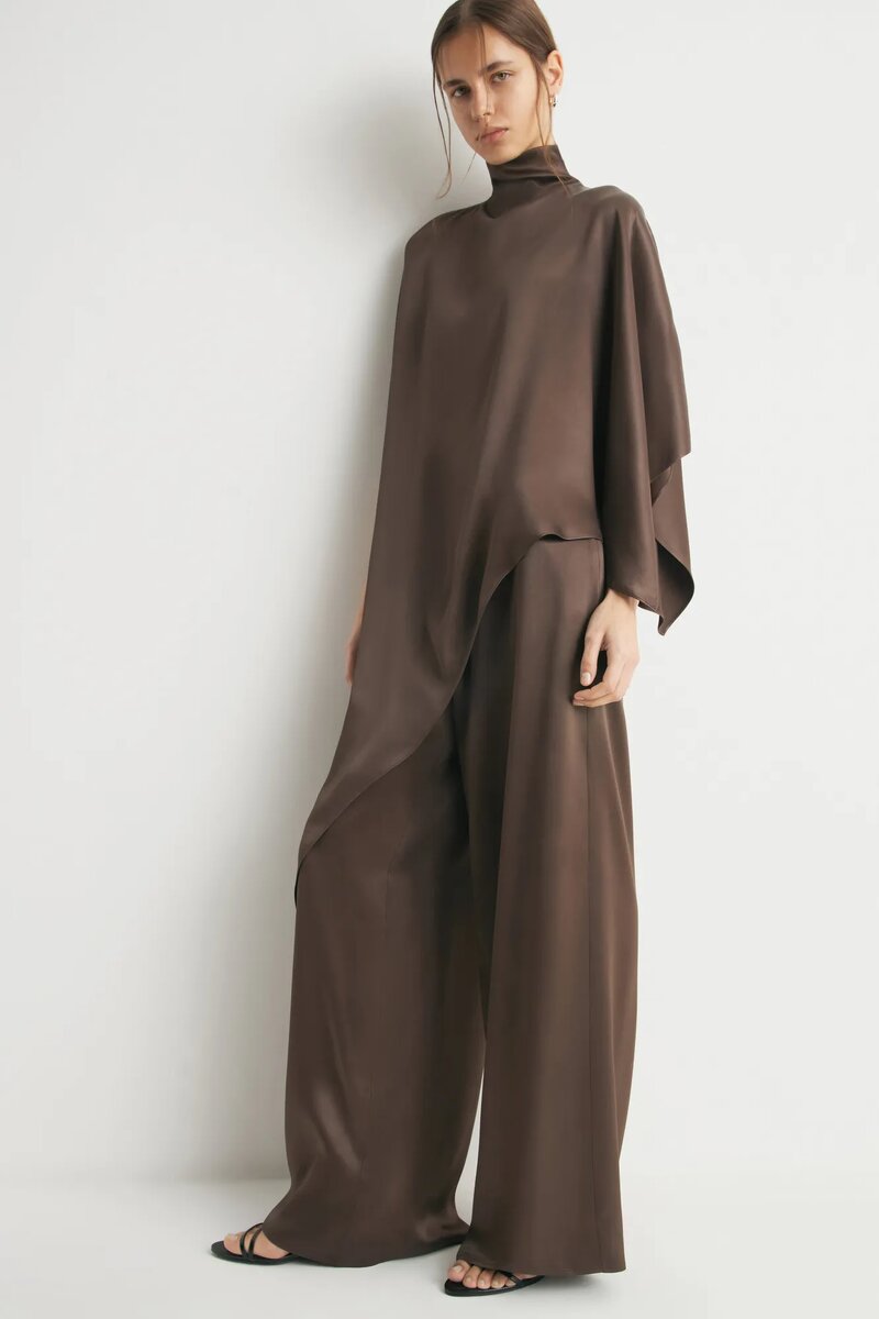 Источник фото: thesymbol.ru Бренд Lime