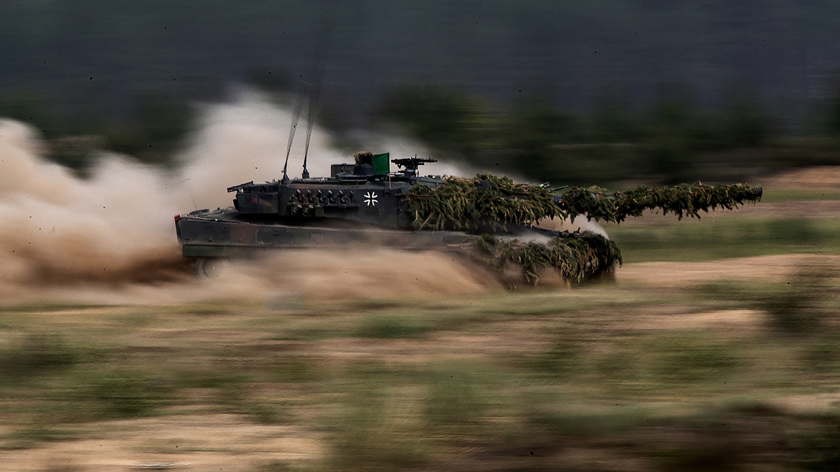   Mindaugas Kulbis / AP