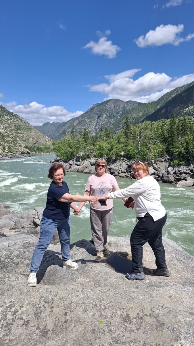 туристки АлтайТурМаркет