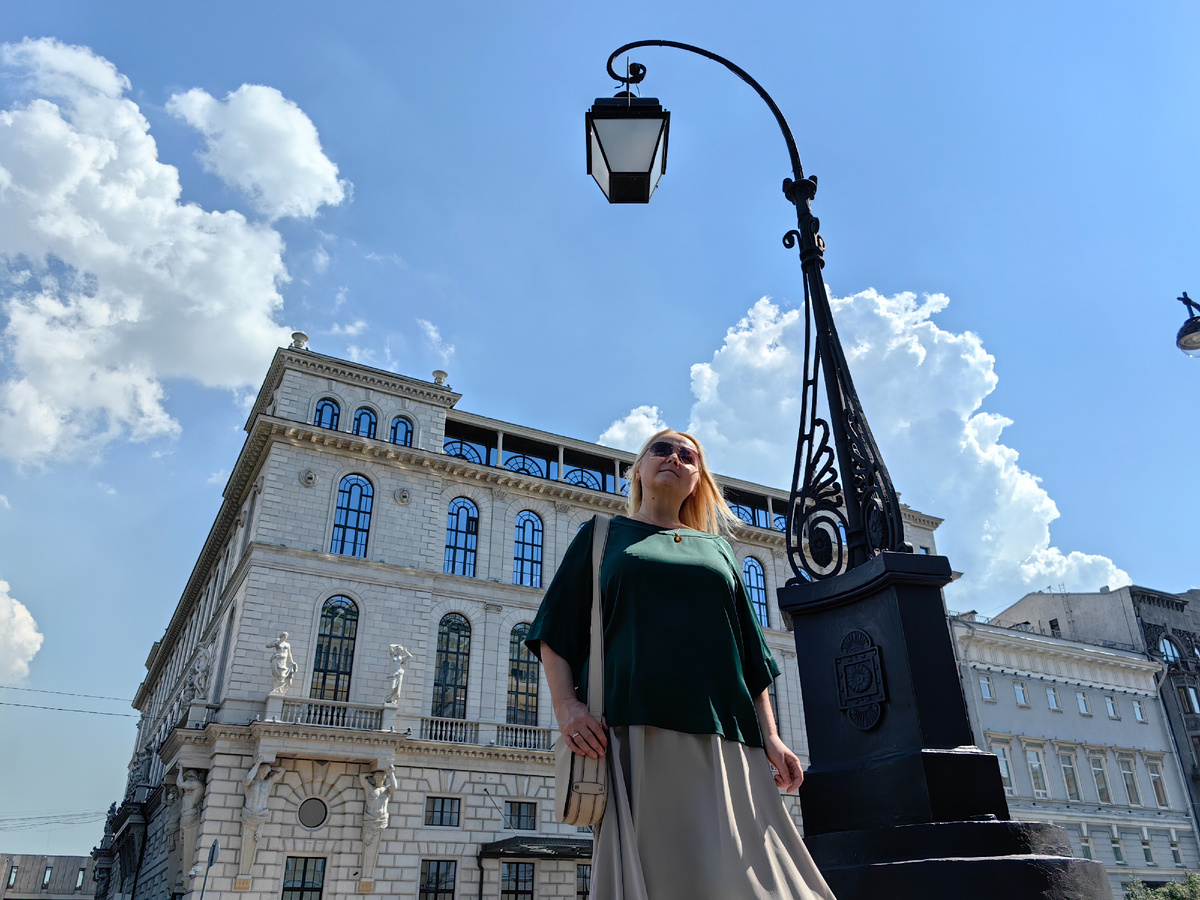 Жанна Швыдкая, писатель, публицисть, автор канала