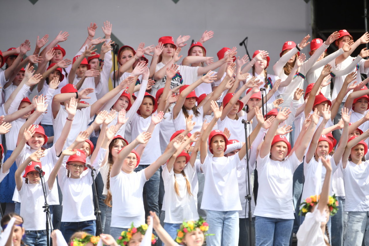    Концерт «Детство − это я и ты!» в Петрозаводске. Фото: "Республика" / Лилия Кончакова