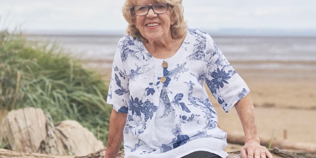 82-летняя британка вышла замуж за 35-летнего египтянина