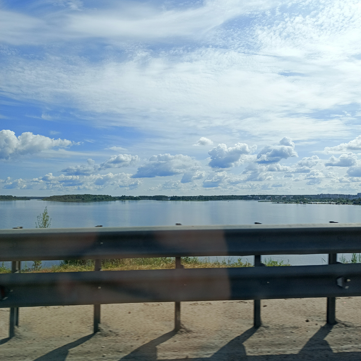  Дорога М10 вдоль Волги