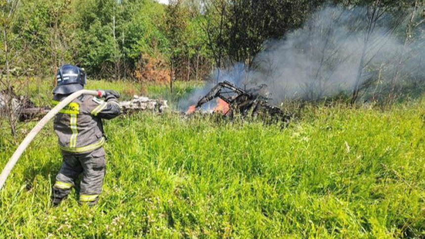    Фото: МЧС РФ; 5-tv.ru