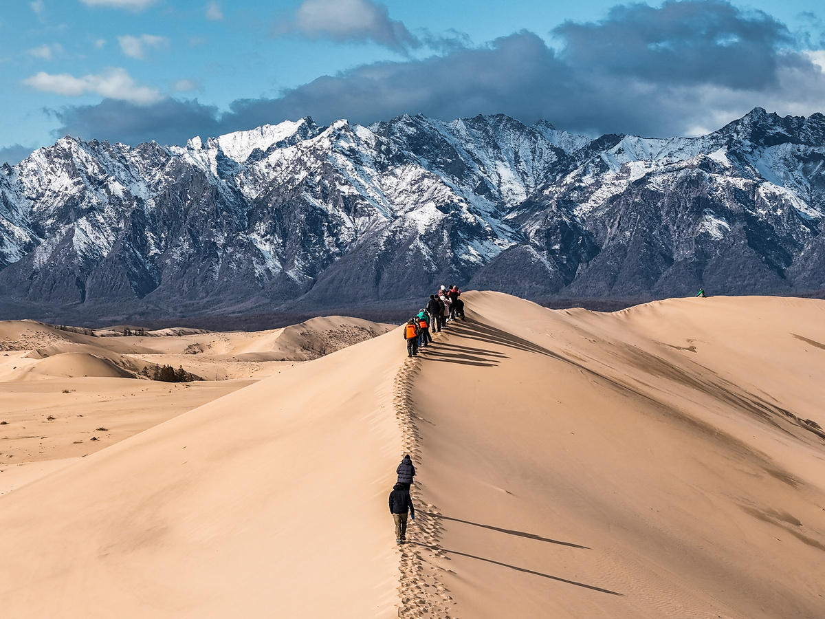 Протяжённость: с юго-запада на северо-восток — 9 км, ширина — до 4 км.