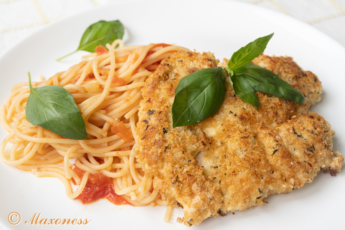 Шницель и спагетти от Джейми Оливера