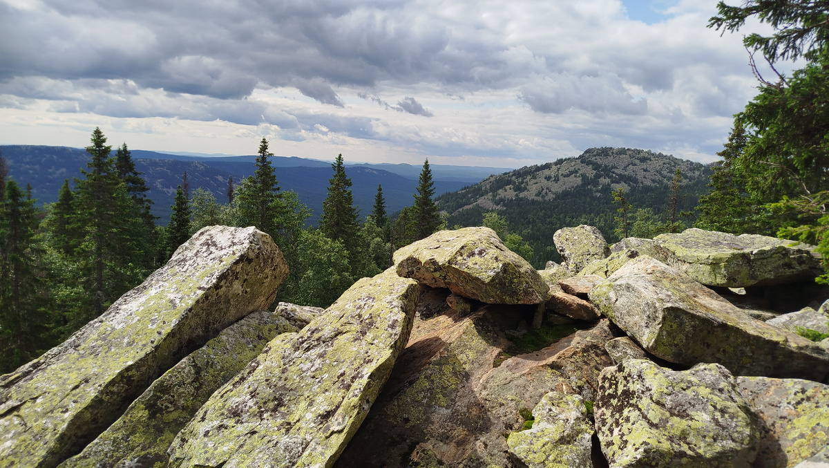 На вершине Митькиных скал
