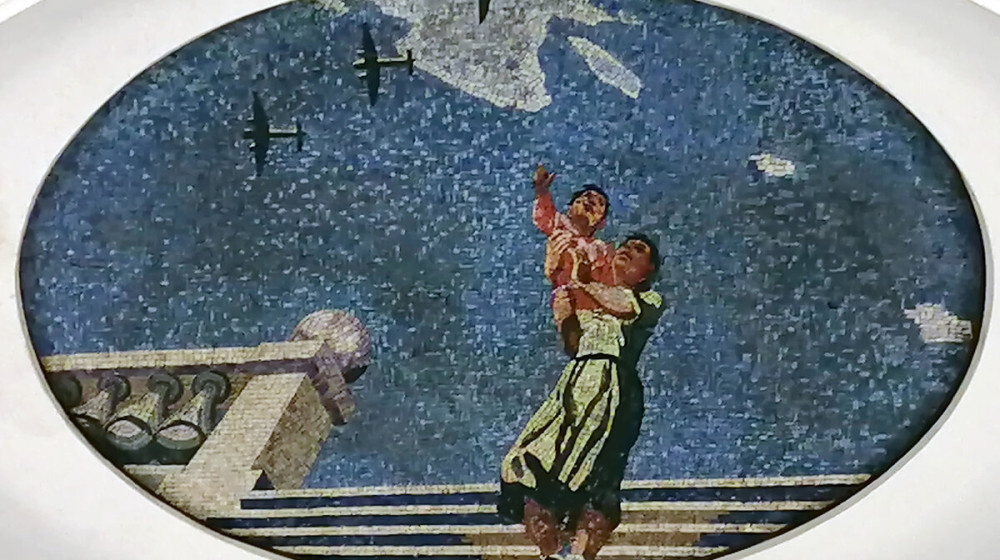    Советские мозаики в метро: подземные галереи соцреализма