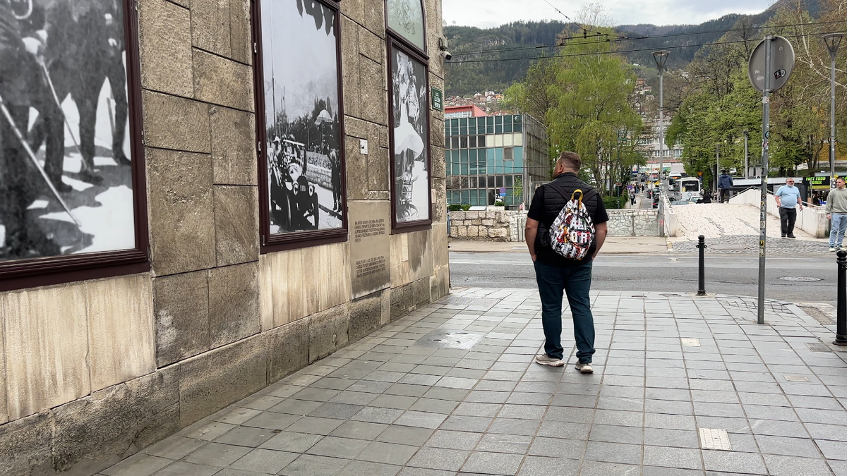 Вот такое, ничем особо не примечательное, местечко стало точкой отсчёта современной истории.