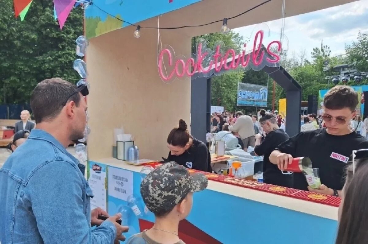    На гастрофестивале в Пензе бургер с копченой вишней стоил 349 рублей