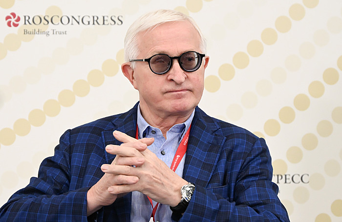    Александр Шохин.Вячеслав Прокофьев/photo.roscongress.org