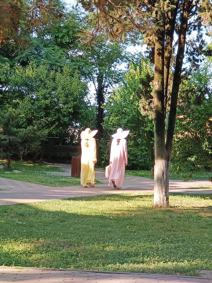 Курортницы. Сириус, конец июня 2025