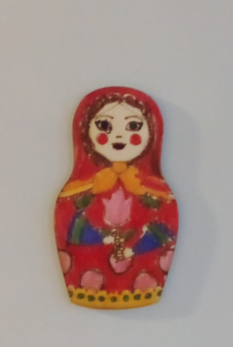 из фигурки получился отличный магнит на холодильник, и еще и конфетку дали за участие в этом мастер-классе