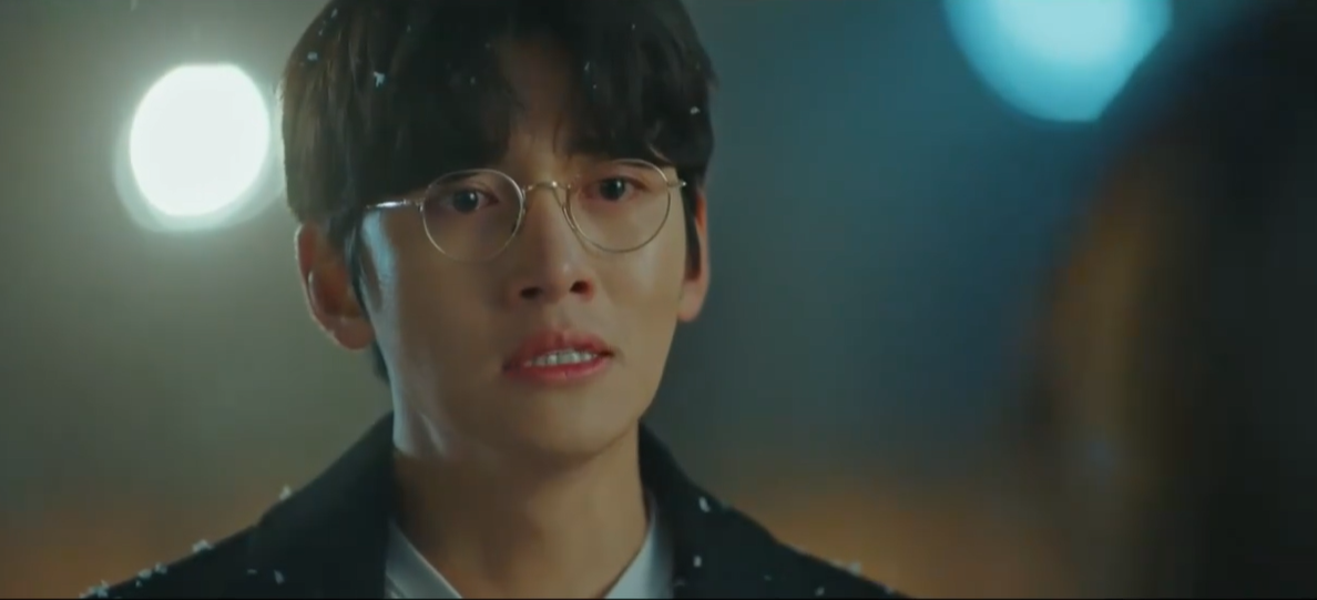 Кадр из дорамы "Разморозь меня нежно" 