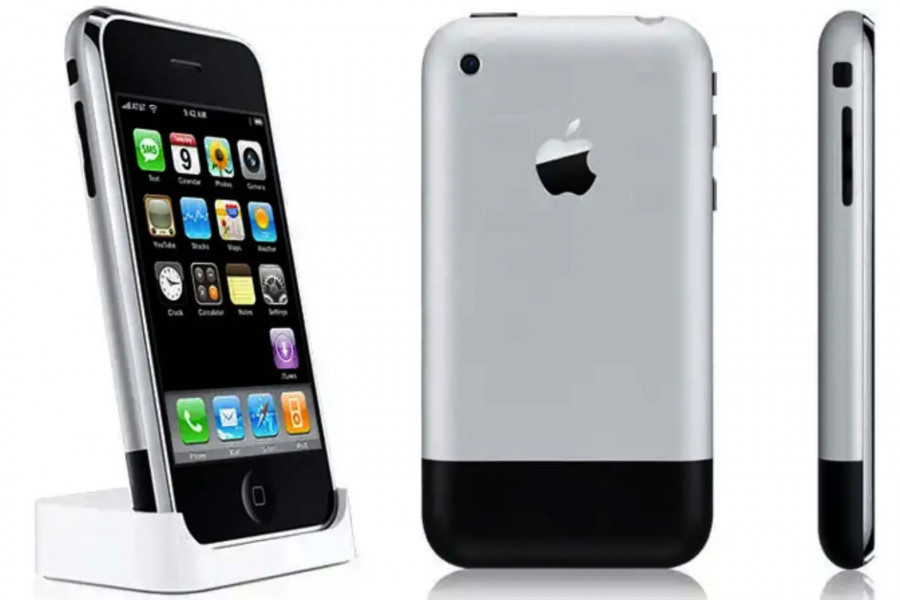 Первый iPhone