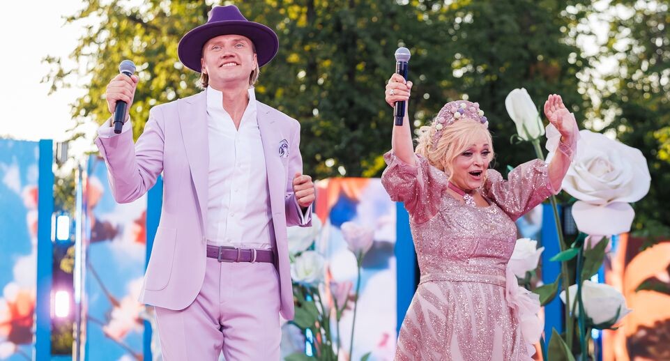    Надежда и Григорий Кадышевы на VK Fest -2024 в московских «Лужниках» / Медиасток.рф