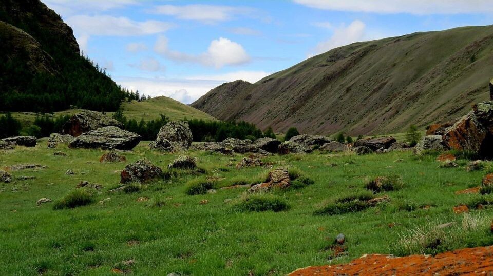   Южно-Чуйский хребет. Источник: Алексей Кужлеков
