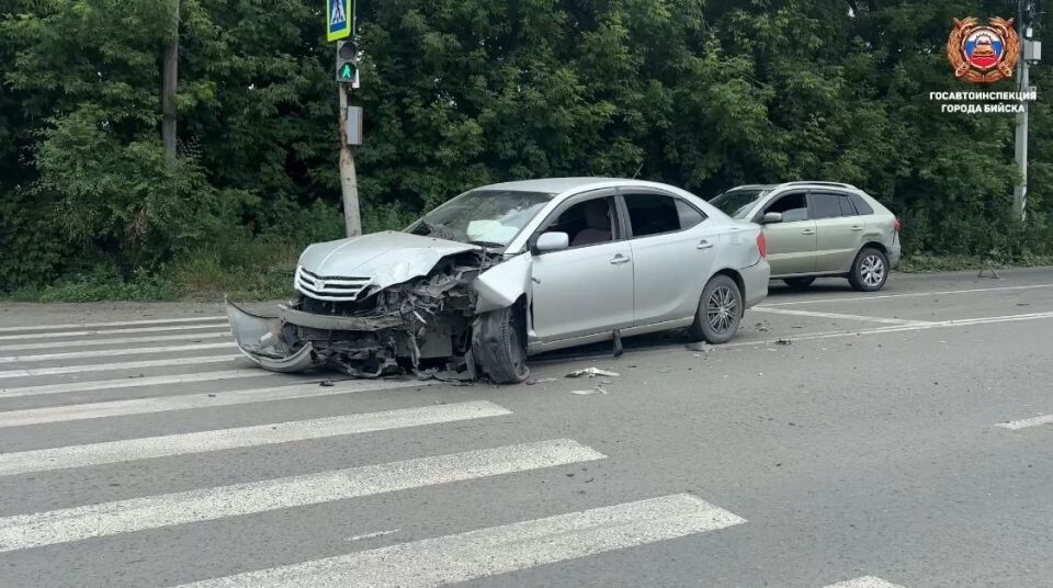    ДТП в Бийске. Источник: Госавтоинспекция МУ МВД России "Бийское"