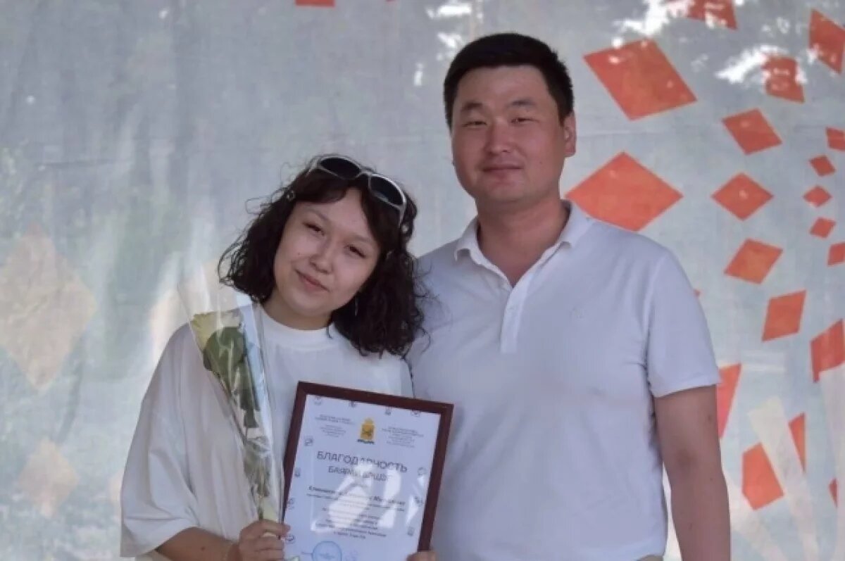    В Улан-Удэ на фестивале молодежных инициатив отметили более 90 активистов