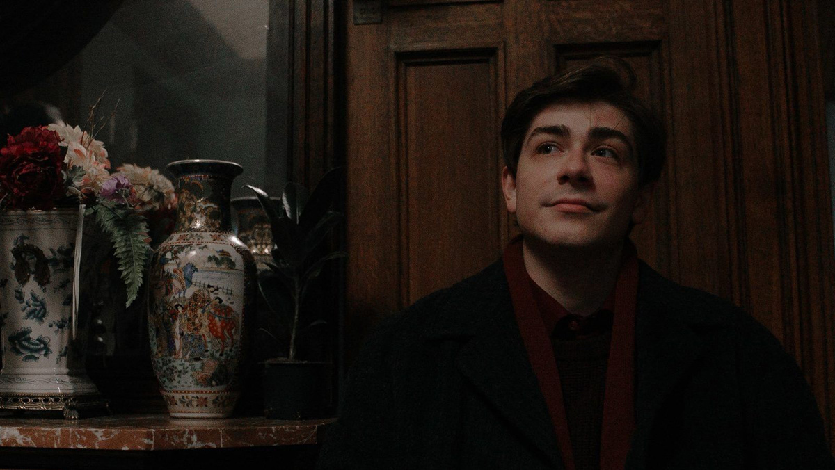 Никита Худяков дебютировал в кино в роли Ивана – молодого напарника Бокова