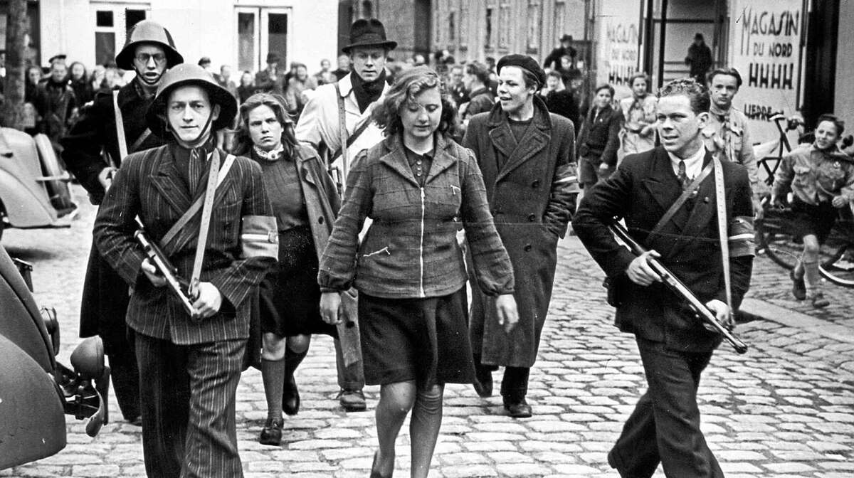            ,  1945.