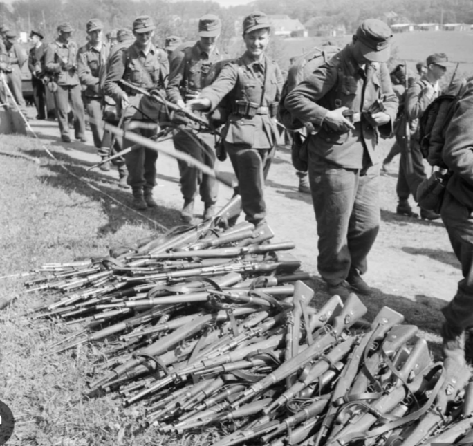       - ,  1945.