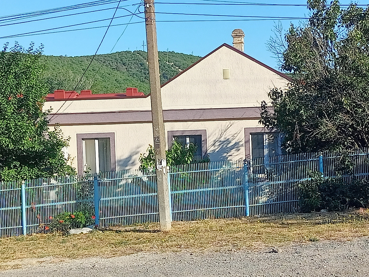 Такой же домик после ремонта