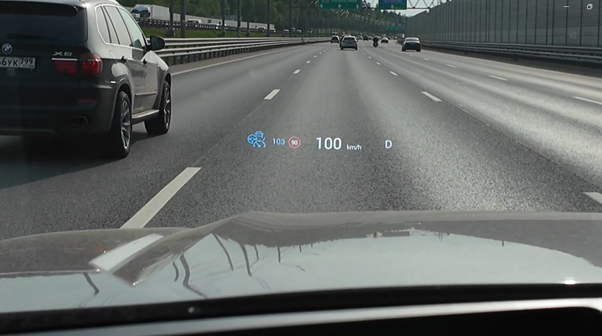 Поговорили, среди прочего, и о работе электроники большого кроссовера.