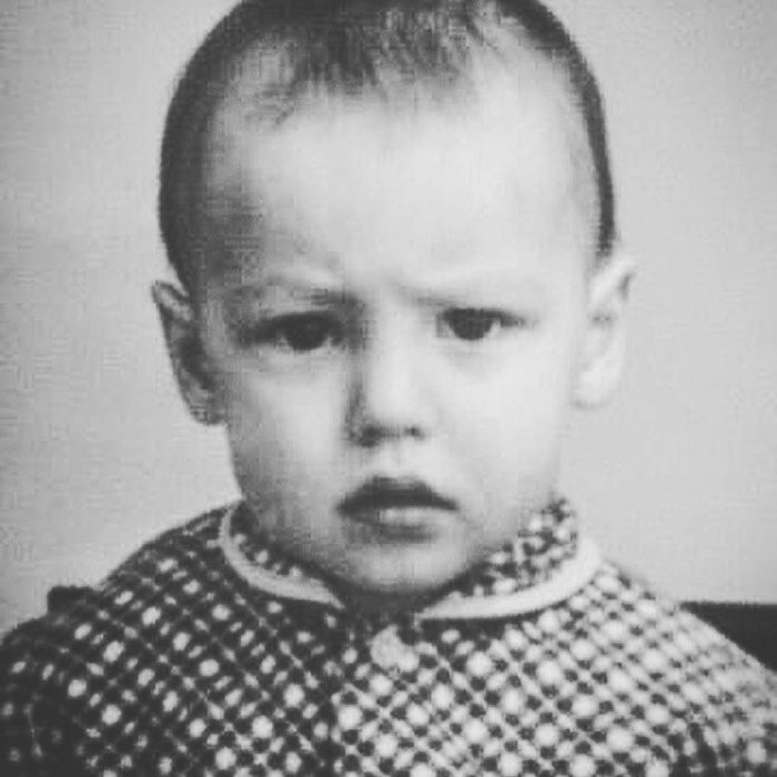 Антон Батырев в детстве. / Фото: vk.com