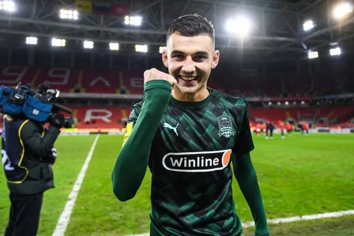    «Пчелы», «дьяволы» или Париж. Куда же пойдет Эдуард Сперцян? Фото #1