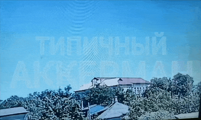 Прямое попадание ОТРК "Искандер-М" по ПВД ВСУ в г. Белгород-Днестровский, Одесская область. Видео: LOSTARMOUR