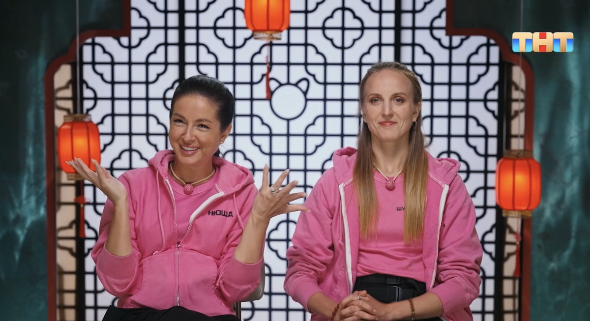 Нюша и Мария Шурочкины (команда «Фуксиков»)