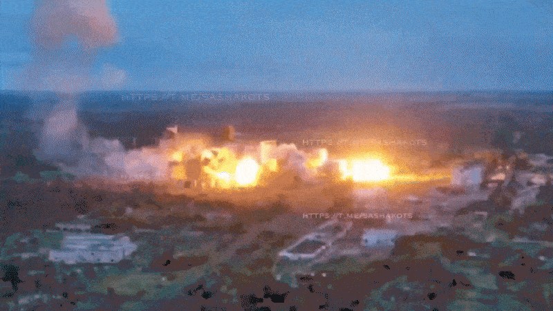 "Солнцепёки" группировки "Север" устроили противнику термобарический ад. Видео: ТГ-канал "Русский Демиург"