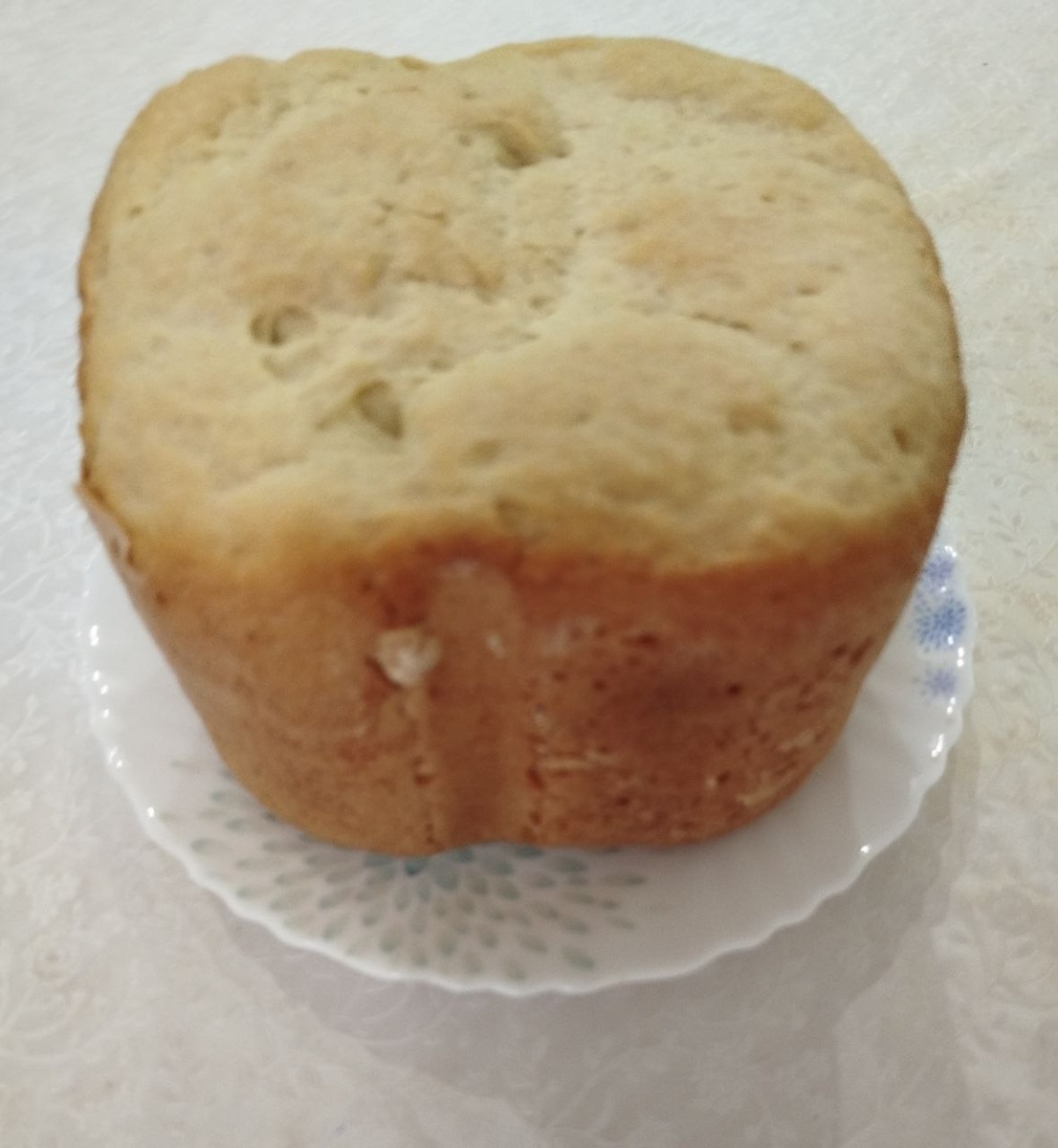 меньше белка, нет соли, и так же снижен калий и фосфор