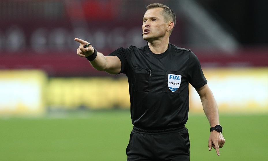    Судья Безбородов отработал первый матч после отстранения. Фото: Global Look Press