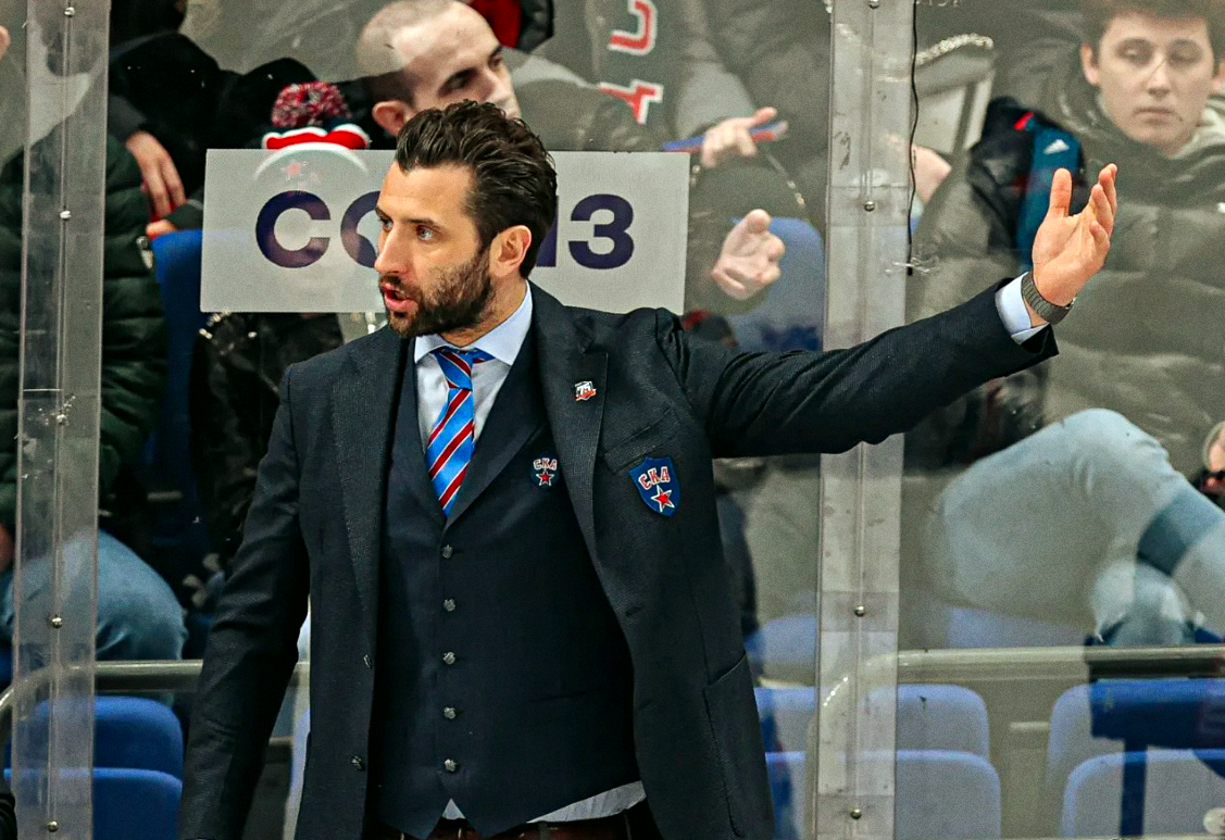 Потенциально Роман Борисович может занять опустевший пост главного тренера «Локо»