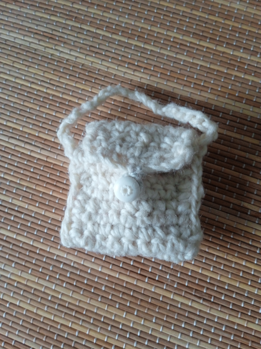 Загадочная сумочка. Фото автора.