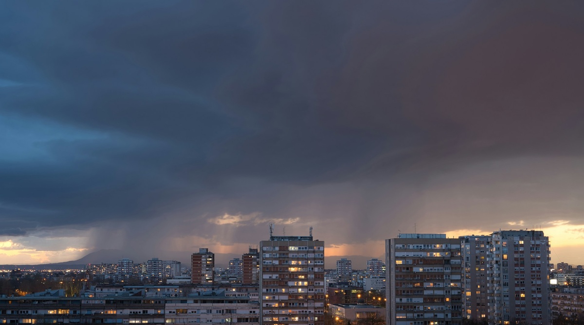    В Липецкой области объявили штормовое предупреждение unsplash.com