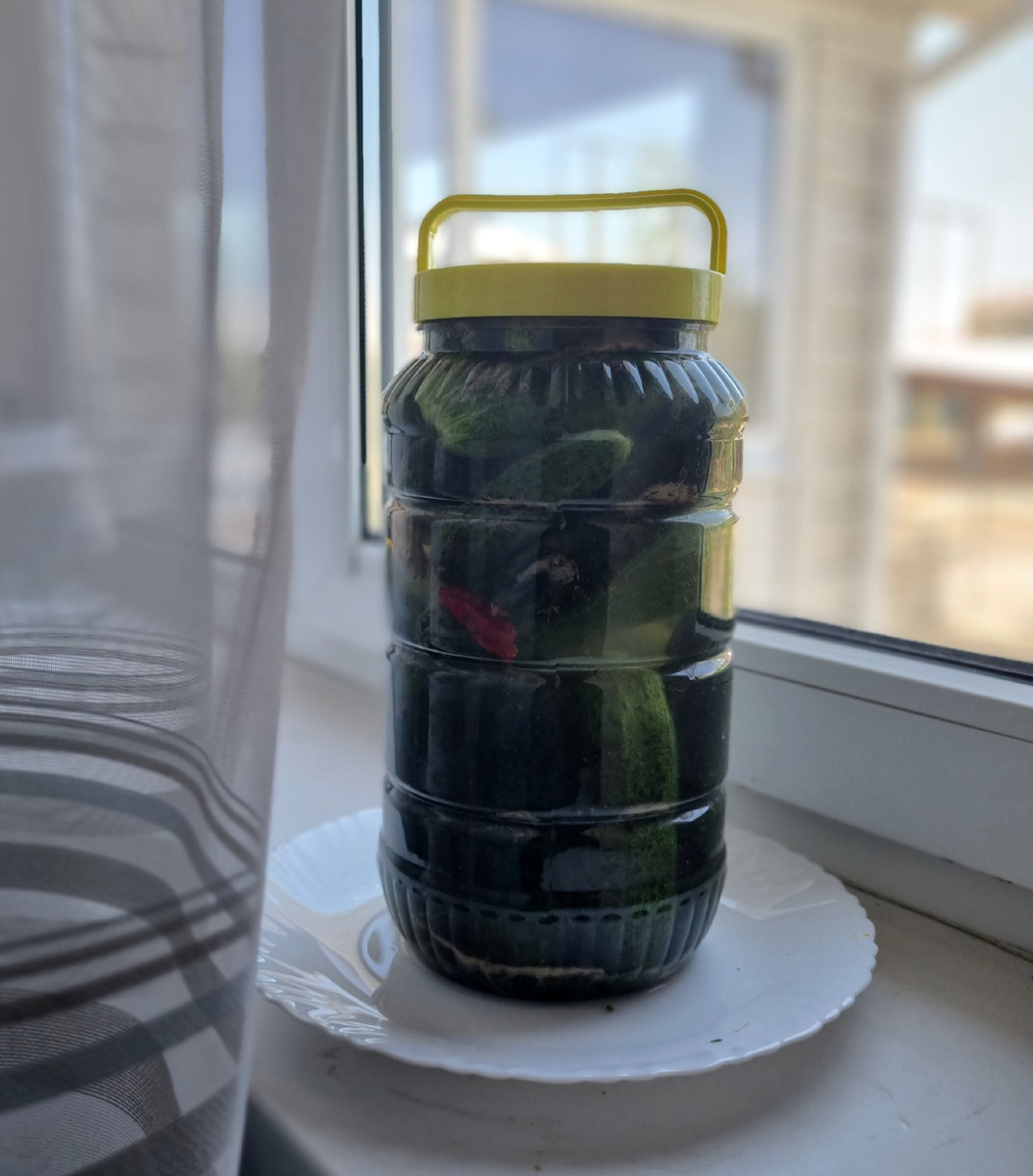 Фото: Зеленая леди, сад, семья и томатный сок