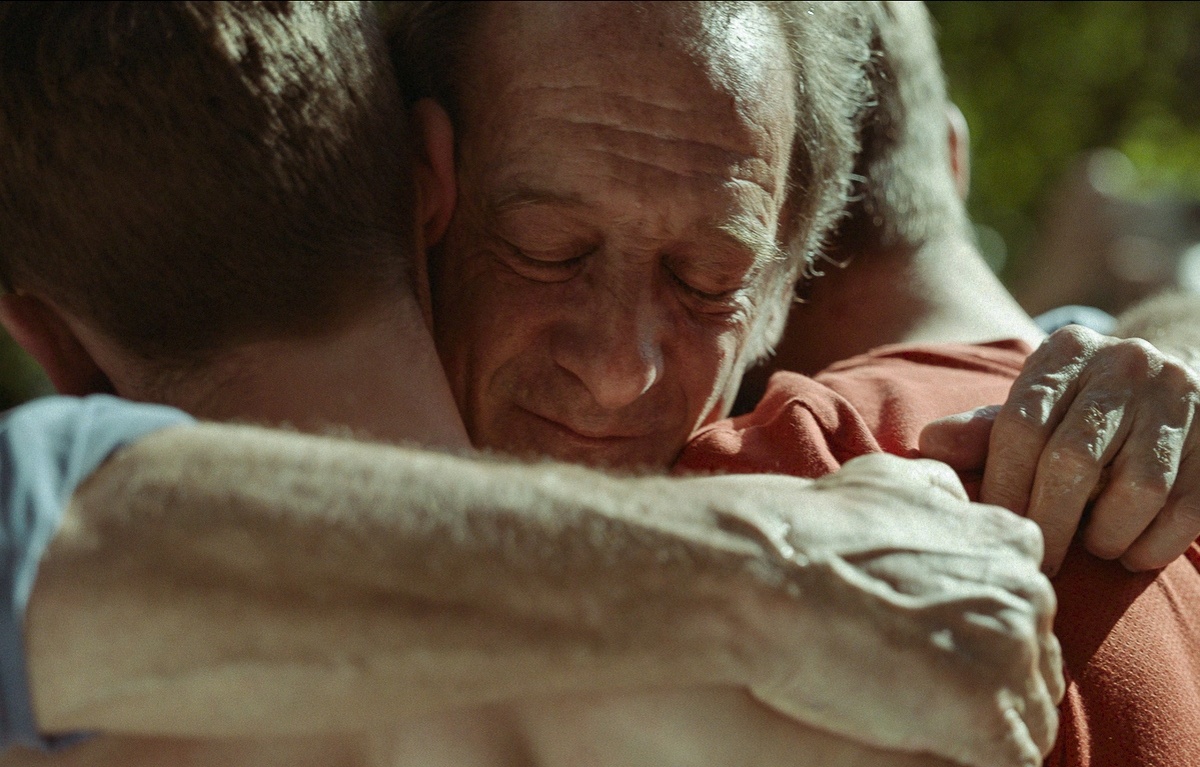 Кадр из фильма "Тихий сын".