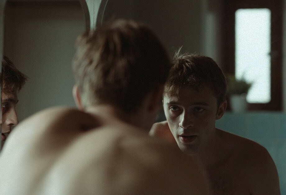 Кадр из фильма "Тихий сын".