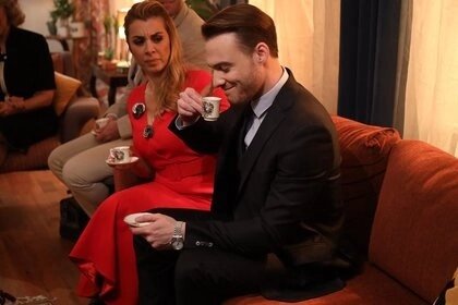 Кадр из сериала "Постучись в мою дверь". Фото из открытых источников. 