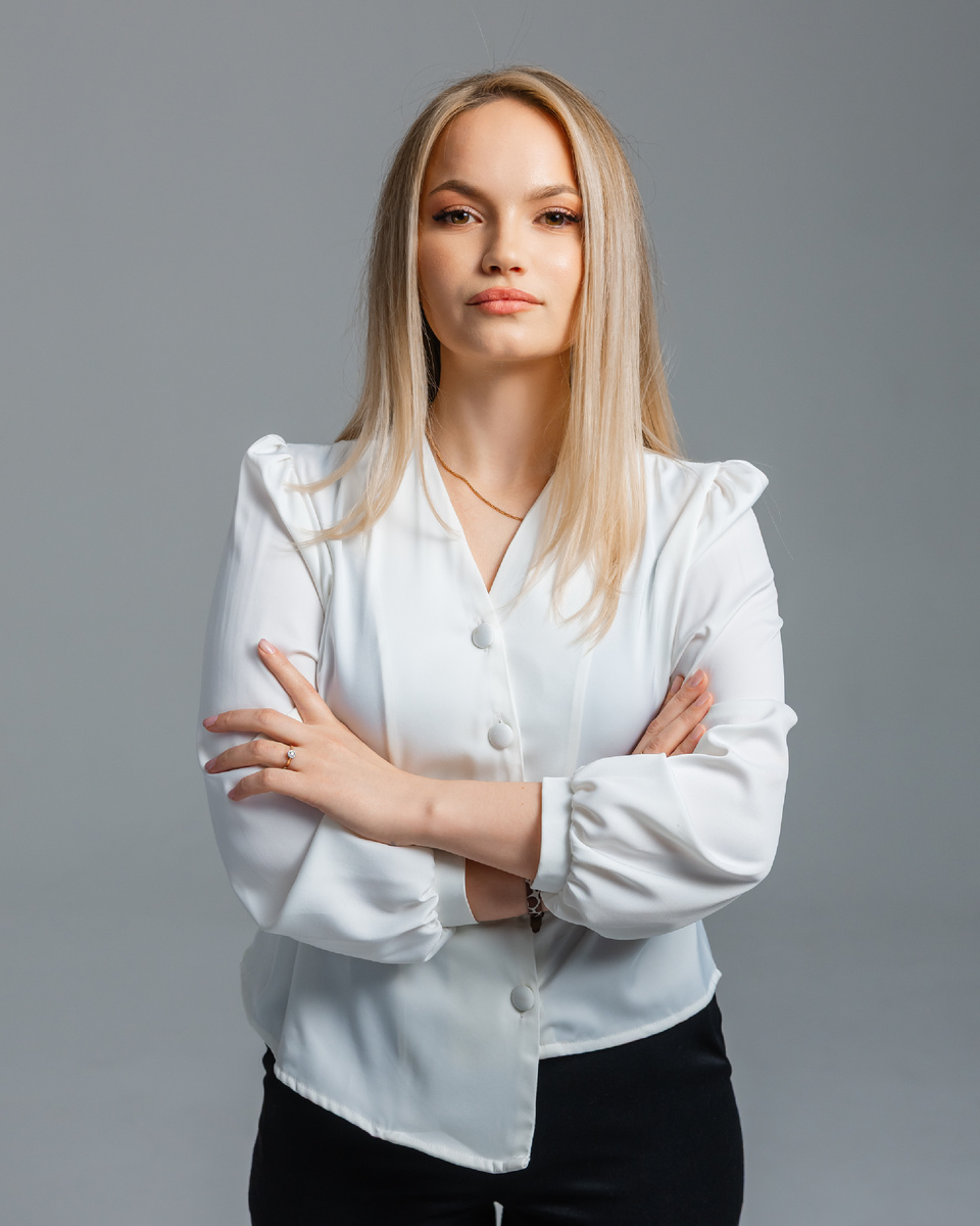 Бузина Юлия Евгеньевна - психолог