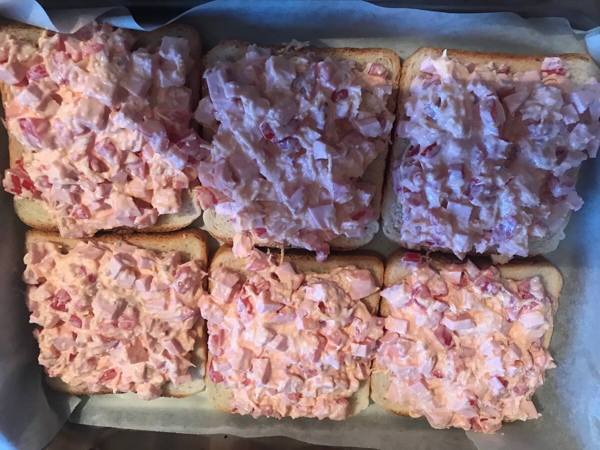 Перед тем как поставить в духовку.