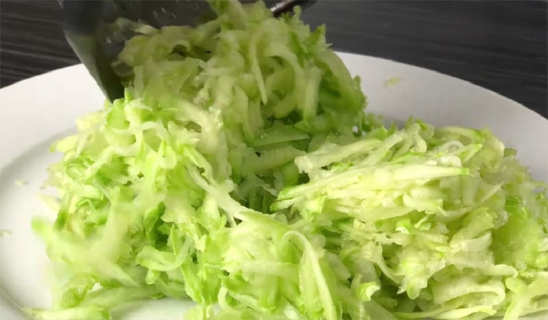 Овощной кабачковый рулет: секрет летней кухни, который покоряет с первого кусочка