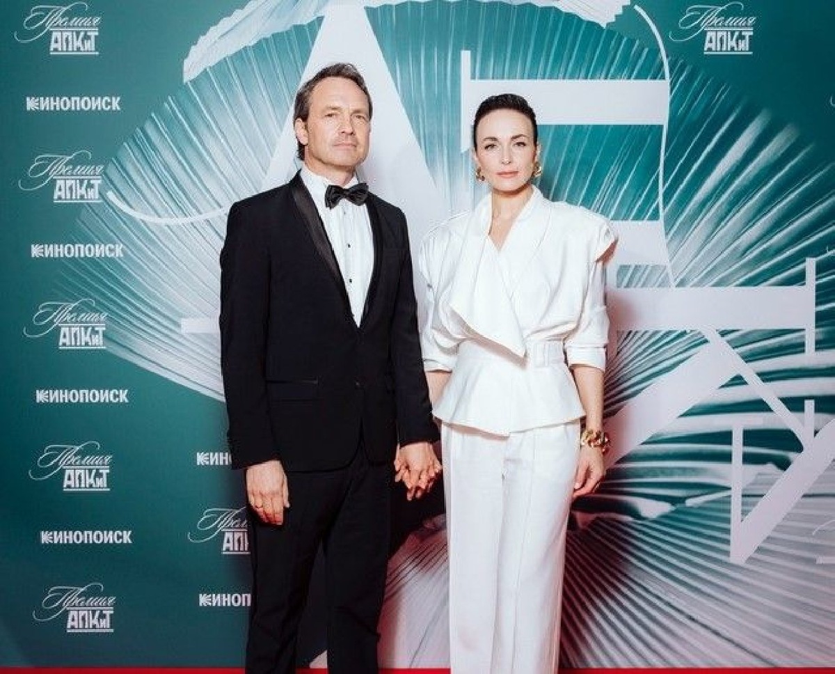    Анна Снаткина и Виктор Васильев (Фото: ВКонтакте, @snatkina_official)