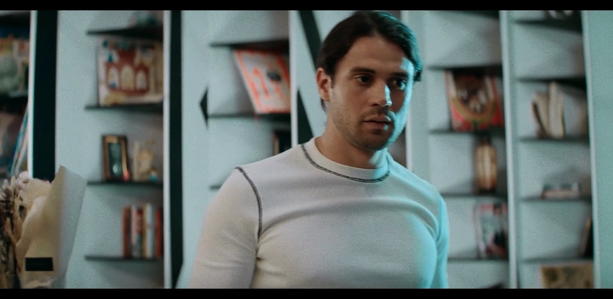 Актер Владислав Ценёв. Сериал "Жить жизнь" 