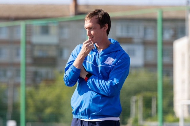    Новый наставник Ренат Мифтахов выигрывает с \