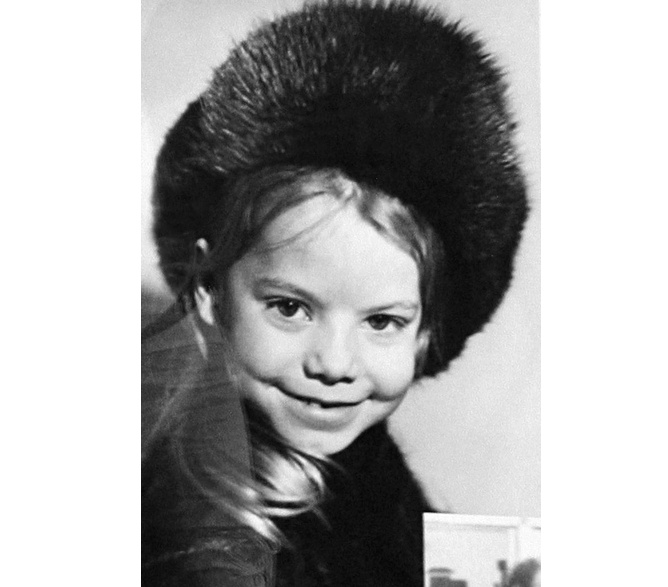 Яна Поплавская в детстве. 